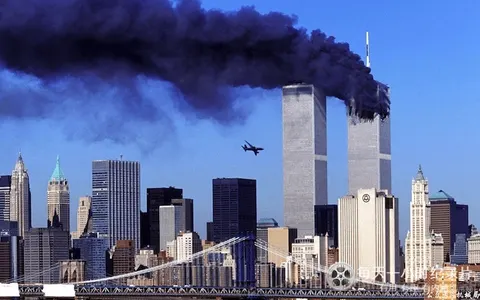 911劫后5年：来自法国兄弟的影像记忆封面